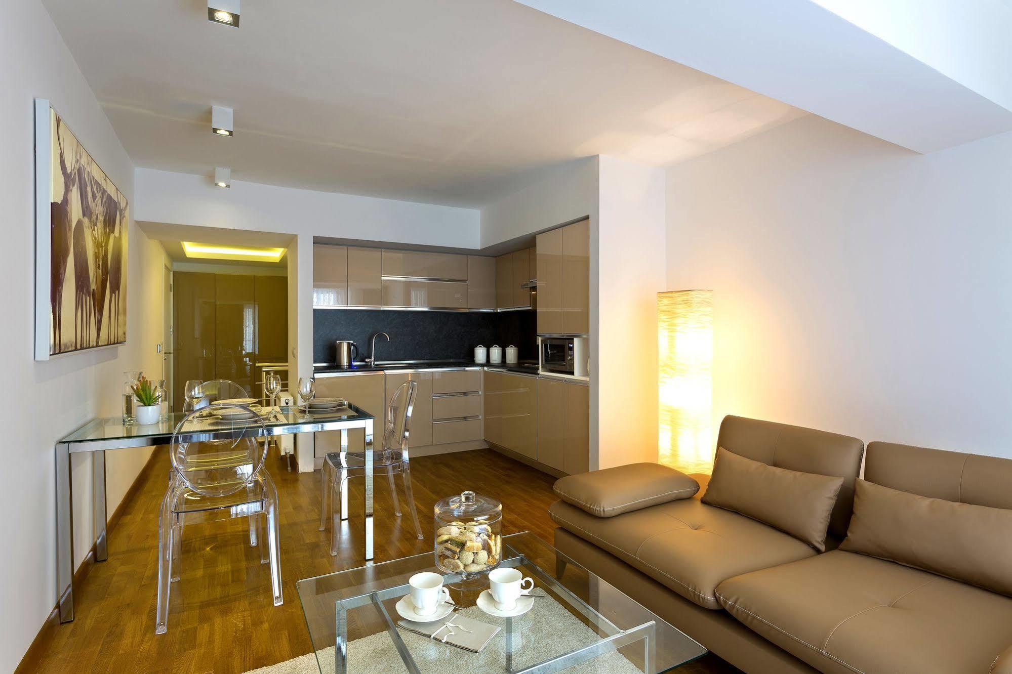 The Place Suites By Cey Istanbul Exterior foto